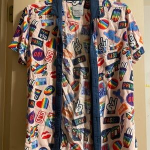 Trinity Colorful Graphic Short Sleeve Shirt